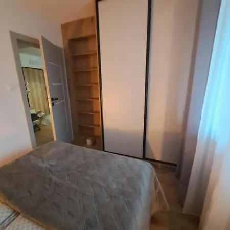 Drwecka Z Indywidualnym Garazem