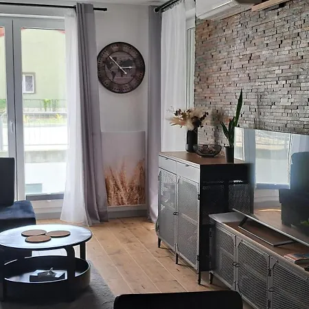 Apartment Drwecka Z Indywidualnym Garazem