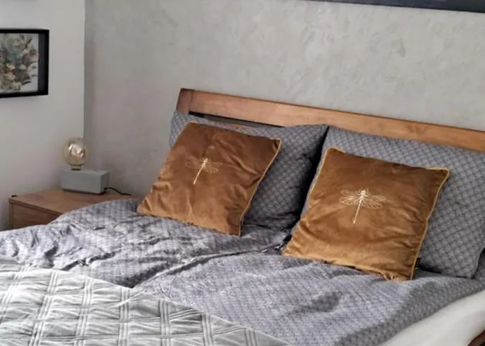 Drwecka Z Indywidualnym Garazem